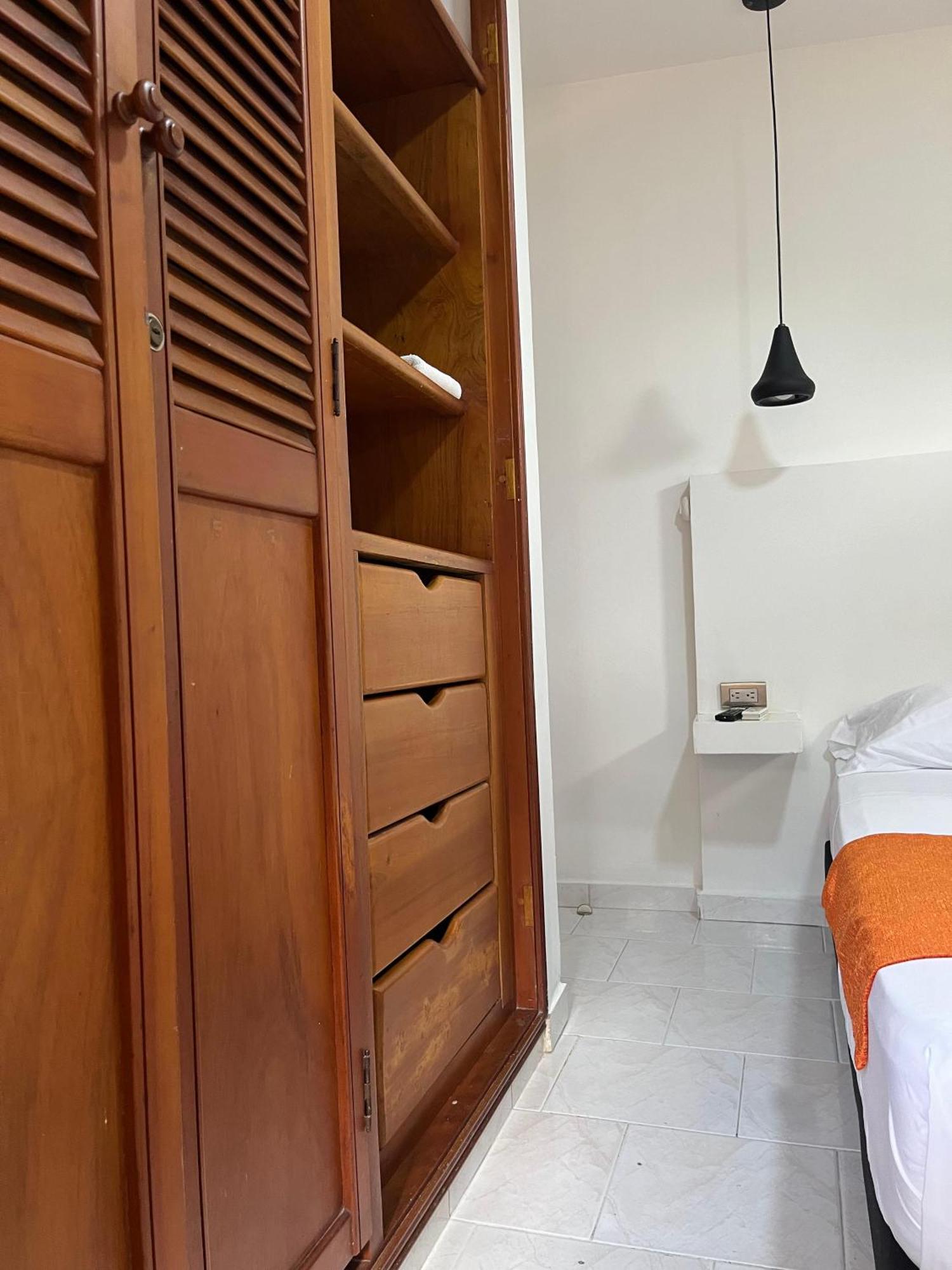 Auberge de jeunesse La 10B à Cartagène Extérieur photo